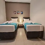 Kiki'S Seaview House Daire *