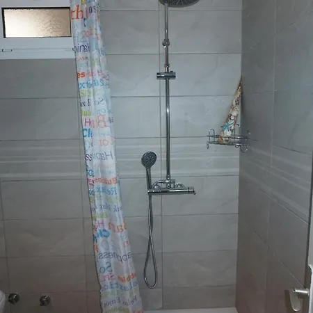 Kikis House 리메나스